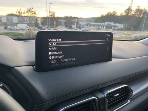 New 2025 MAZDA CX-5 AWD 2.5 S w/ Select Package image 16