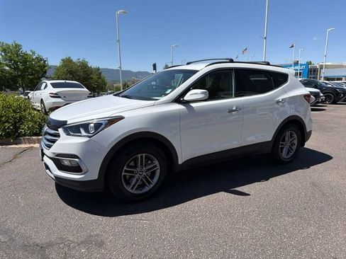 Used 2018 Hyundai Santa Fe Sport FWD image 3