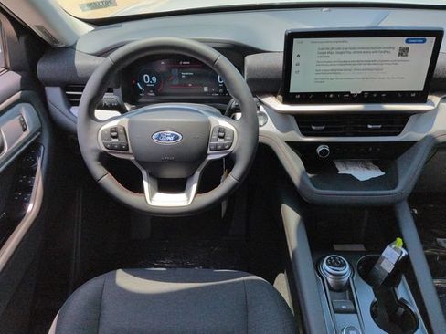 New 2026 Ford Explorer Active RWD image 16