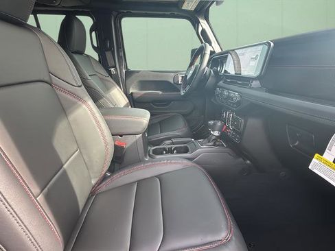 New 2026 Jeep Wrangler Unlimited Rubicon 392 image 40