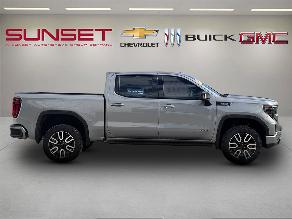 Certified 2023 GMC Sierra 1500 AT4 w/ AT4 Premium Package AWD/4WD image 8