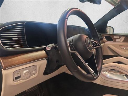 Certified 2025 Mercedes-Benz GLE 350 4MATIC image 9
