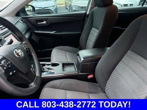 Used 2017 Toyota Camry LE FWD image 9