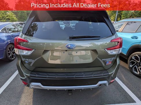 Used 2023 Subaru Forester Touring AWD/4WD image 5