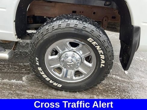 Used 2016 RAM 2500 SLT image 38