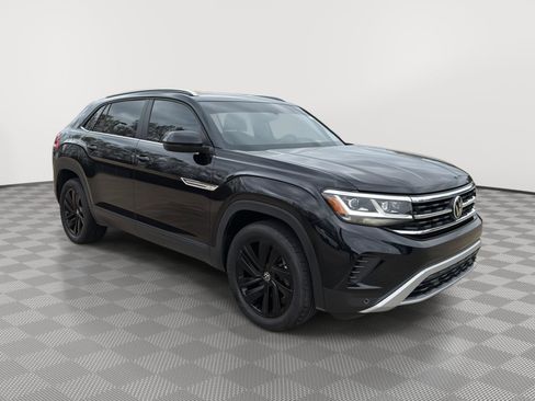 Used 2022 Volkswagen Atlas Cross Sport SE image 7