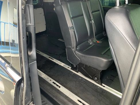Used 2020 Mercedes-Benz Metris Passenger w/ Premium Safety Package image 6