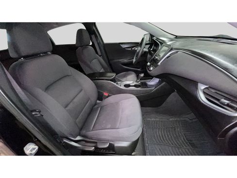 Used 2018 Chevrolet Malibu LS FWD image 17