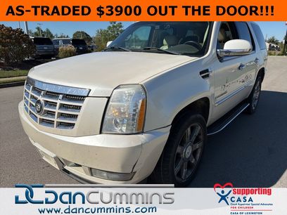 Used 2007 Cadillac Escalade AWD w/ Information Package