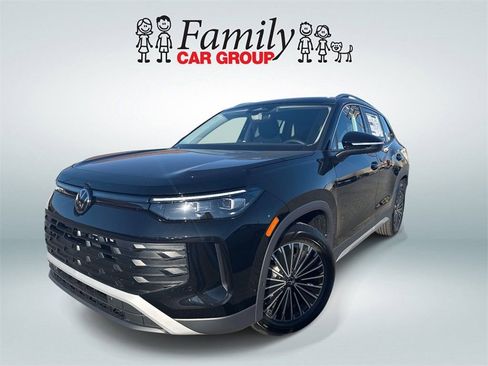 New 2026 Volkswagen Tiguan S FWD image 1