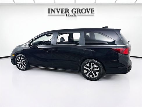 Certified 2026 Honda Odyssey EX-L image 7