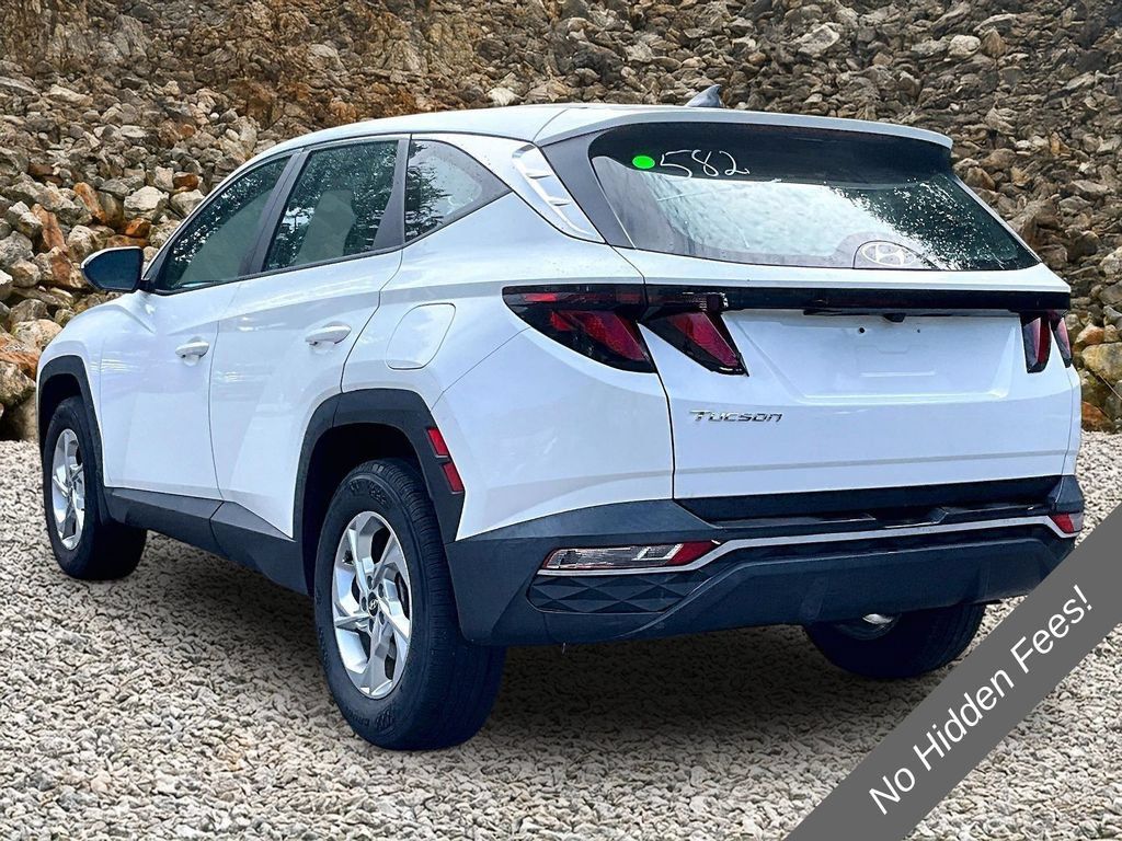 Used 2023 Hyundai Tucson SE AWD/4WD image 8