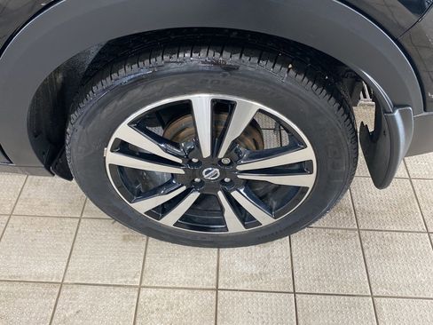Certified 2020 Nissan Kicks SV image 20