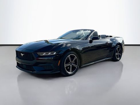 Used 2024 Ford Mustang Premium image 25