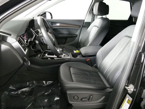 Used 2023 Audi Q5 2.0T Premium w/ Convenience Package AWD/4WD image 28