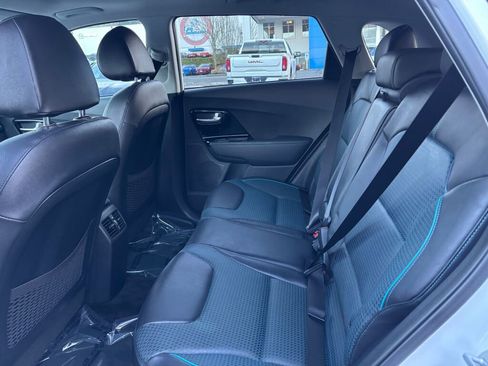Certified 2019 Kia Niro EX Premium w/ Cold Weather Package 1.0 image 13