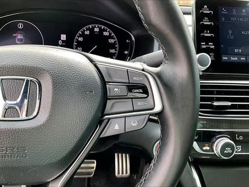 Used 2022 Honda Accord Sport image 25