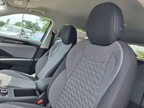 New 2026 Volkswagen Tiguan S FWD image 11