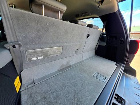 Used 2011 Toyota Sequoia Limited AWD/4WD image 58