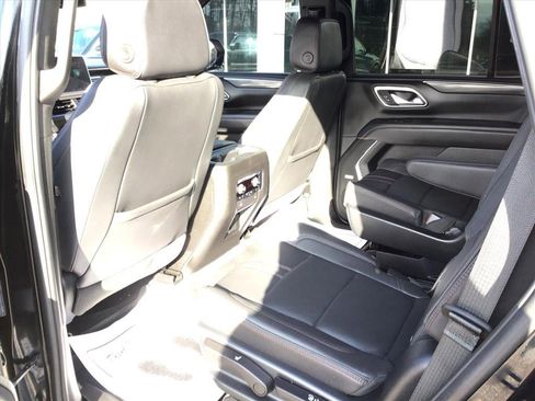 Used 2023 Chevrolet Tahoe RST w/ Luxury Package image 20