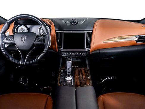 Used 2022 Maserati Levante GT image 57