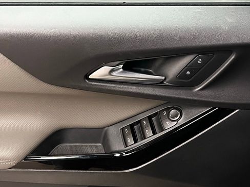 New 2026 Chevrolet Equinox LT FWD image 14