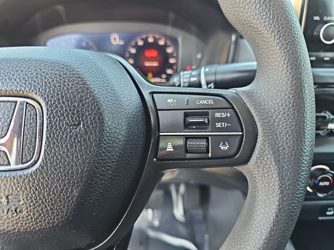 Certified 2023 Honda Accord EX image 17
