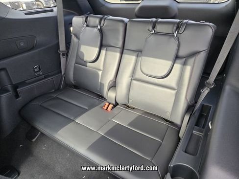 New 2026 Ford Explorer ST-Line w/ ST-Line Street Pack AWD/4WD image 8