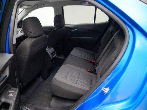 Used 2024 Chevrolet Equinox LT FWD image 25