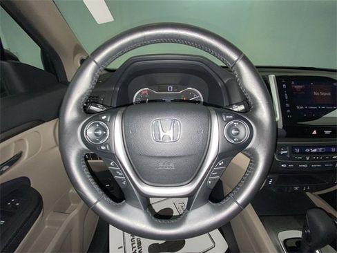 Used 2017 Honda Pilot EX-L image 14
