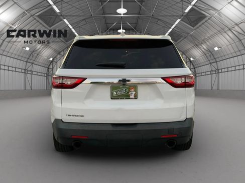 Used 2020 Chevrolet Traverse LS FWD image 9