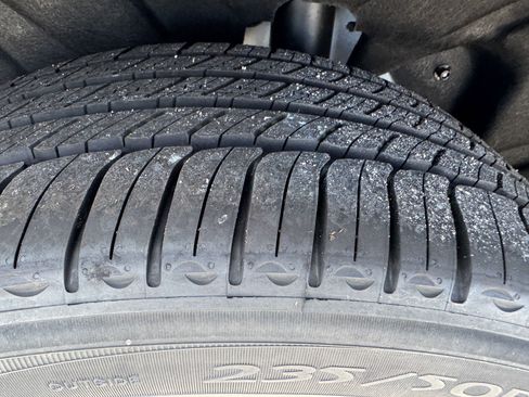 New 2026 Volvo XC40 B4 Plus w/ Protection Package image 33