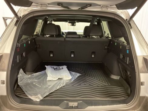 New 2026 Subaru Outback Limited w/ Premium/Limited Package 2 AWD/4WD image 23
