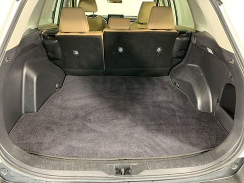 Used 2020 Toyota RAV4 XLE Premium FWD image 13