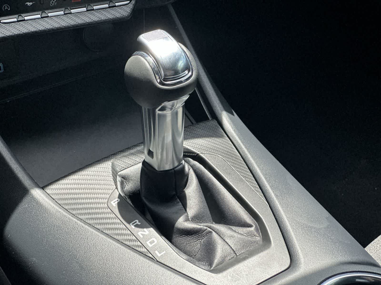 Used 2025 Ford Mustang Coupe RWD image 18