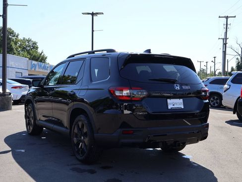 New 2026 Honda Pilot Black Edition image 5