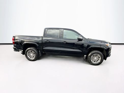 Used 2023 Chevrolet Colorado LT w/ LT Convenience Package II AWD/4WD image 10