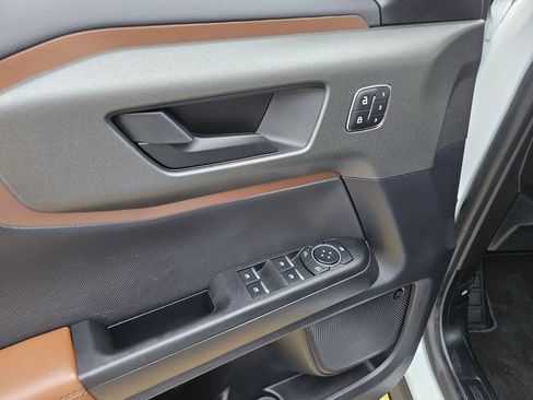 Used 2025 Ford Bronco Sport Outer Banks w/ Outer Banks Tech Package+ AWD/4WD image 15
