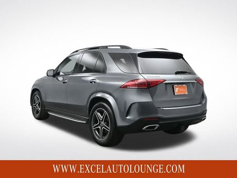 Used 2023 Mercedes-Benz GLE 450 4MATIC w/ AMG Line Exterior image 4