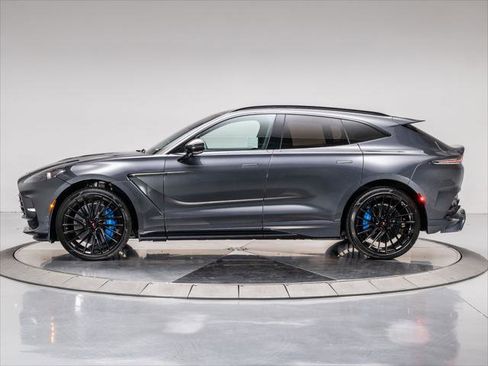 Used 2025 Aston Martin DBX 707 image 13