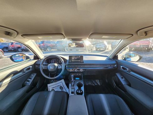 Used 2024 Honda Civic LX image 9