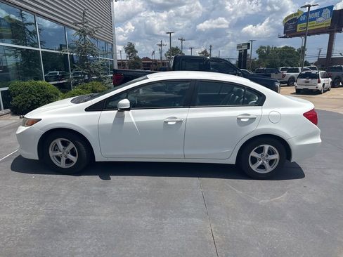 Used 2012 Honda Civic Natural Gas image 4