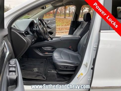 Used 2021 Buick Enclave Premium image 15