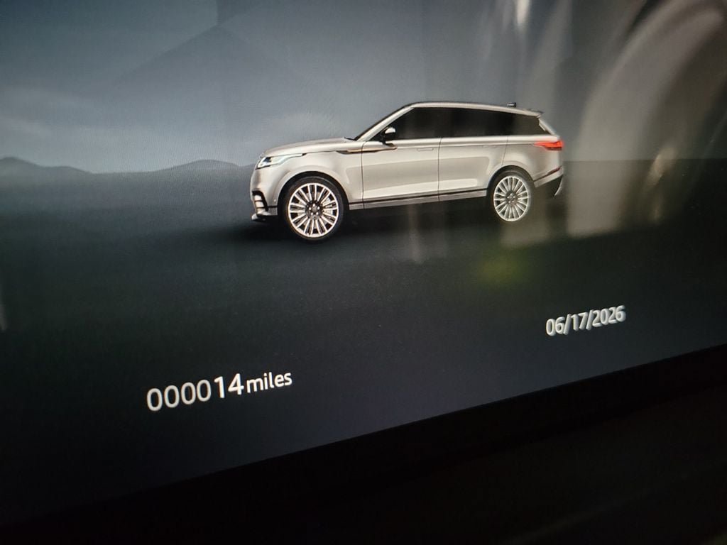 New 2026 Land Rover Range Rover Velar S AWD/4WD image 18
