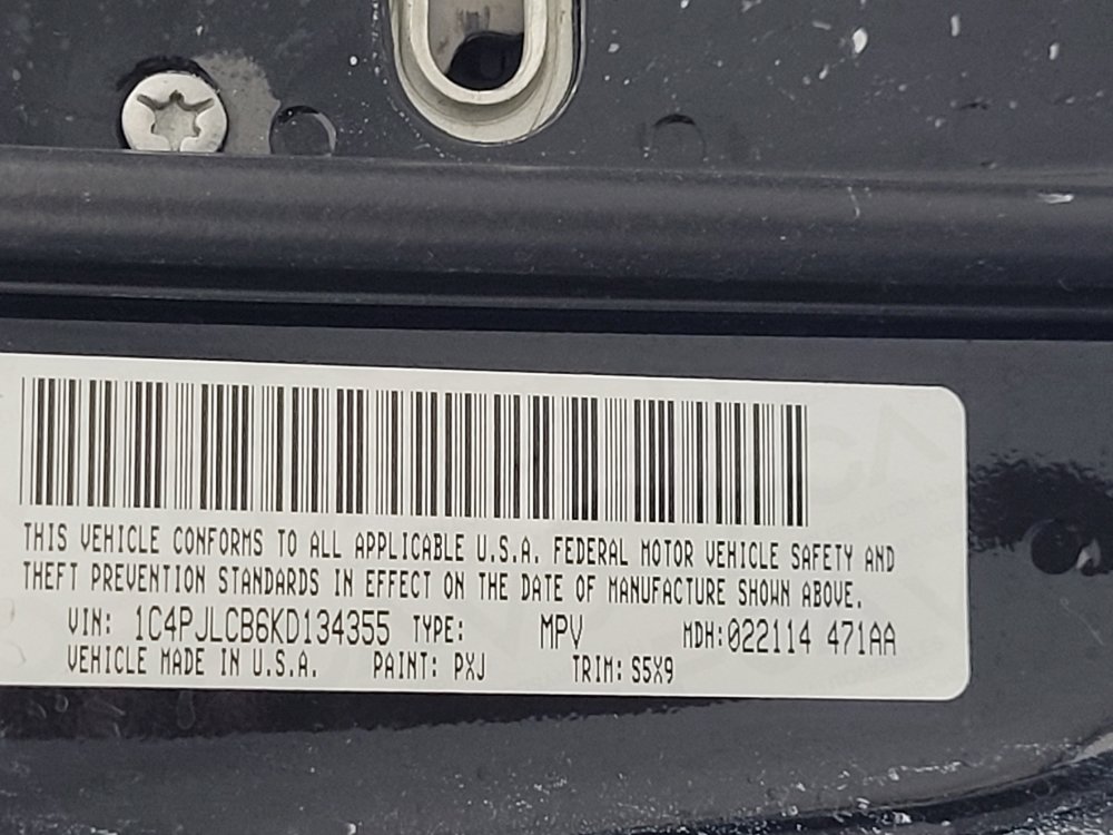 Used 2019 Jeep Cherokee Latitude w/ Popular Appearance Group FWD image 33