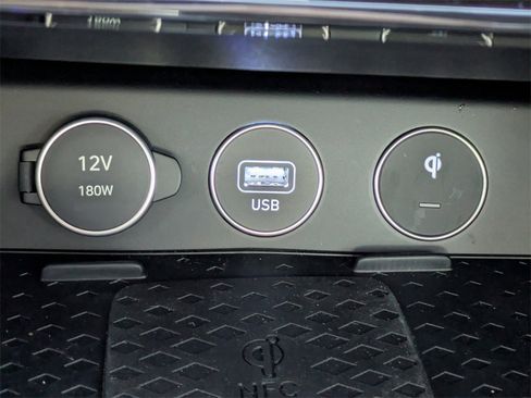 Used 2025 Genesis G70 3.3T Advanced w/ Sport Prestige Package image 21