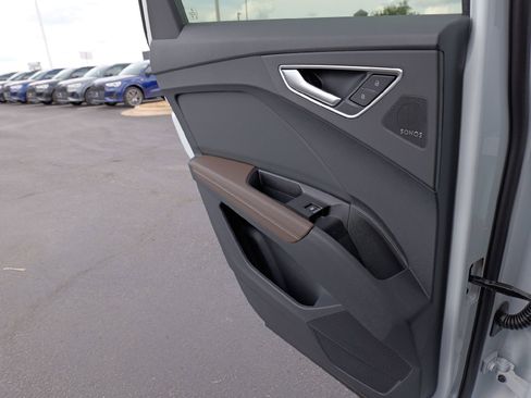 New 2026 Audi Q4 e-tron Premium Plus image 30