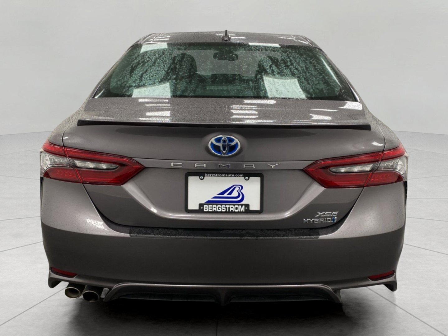Used 2021 Toyota Camry XSE w/ Navigation Upgrade Package FWD image 5
