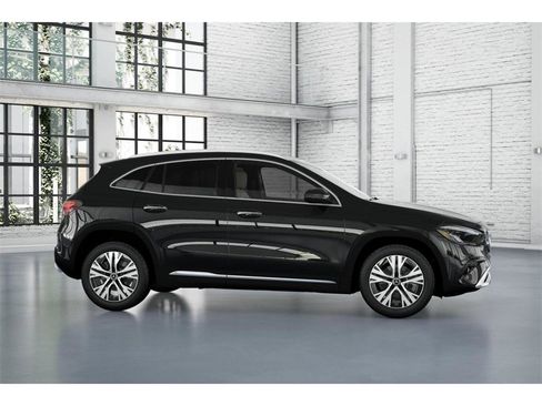 New 2026 Mercedes-Benz GLA 250 4MATIC image 15