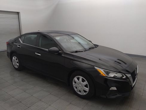 Used 2020 Nissan Altima 2.5 S FWD image 11